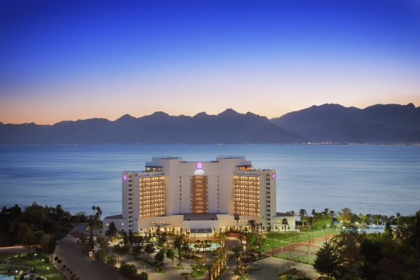Akra Hotel (Antalya)